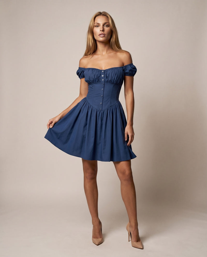Ada – Off-Shoulder Minikjole med Korsett